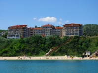 БЯЛА БИЧ РИЗОРТ